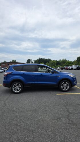 2017 Ford escape SE Sport Utility 4D