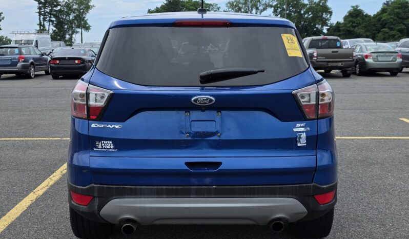 
								2017 Ford escape SE Sport Utility 4D full									