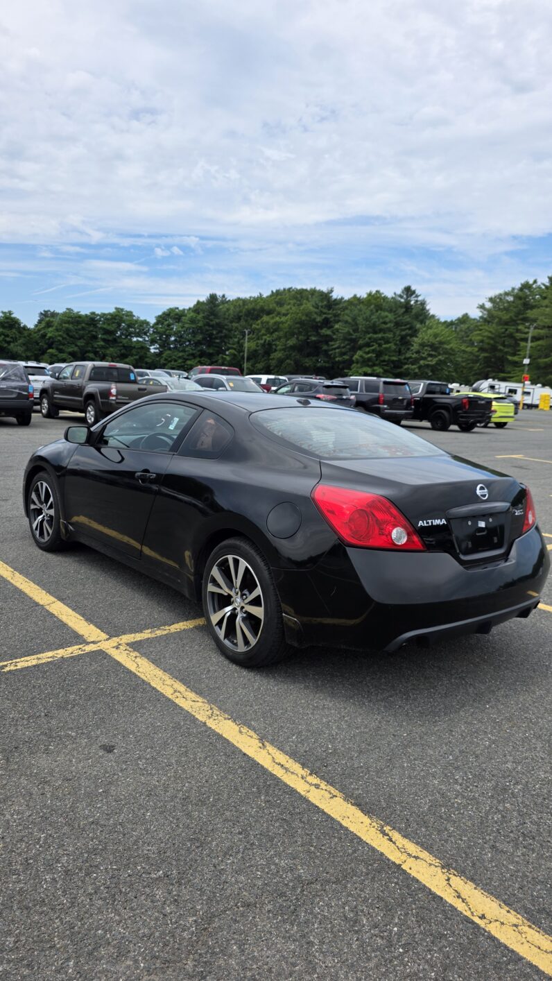 
								2009 Nissan Altima 2.5 S Coupe 2D full									