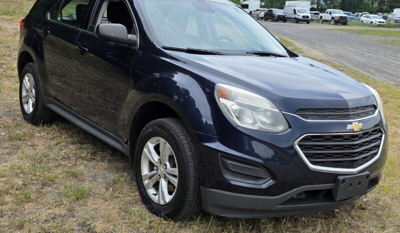 
								2016 Chevrolet Equinox LS Sport Utility 4D full									