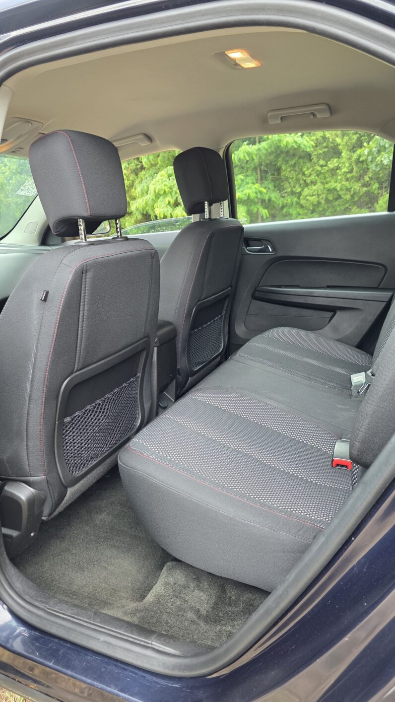 
								2016 Chevrolet Equinox LS Sport Utility 4D full									