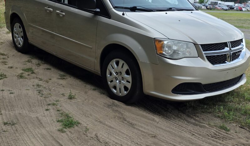 
								2014 Dodge Grand Caravan Passenger SE Minivan 4D full									