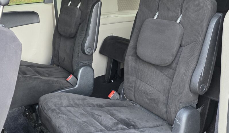 
								2014 Dodge Grand Caravan Passenger SE Minivan 4D full									
