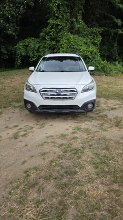 2017 Subaru outback 2.5i Premium Wagon 4D