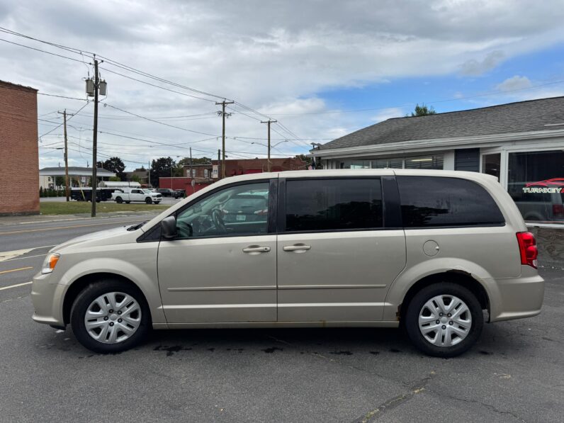 
								2014 Dodge Grand Caravan Passenger SE Minivan 4D full									