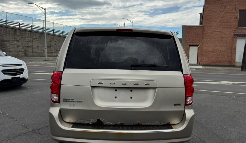 
								2014 Dodge Grand Caravan Passenger SE Minivan 4D full									