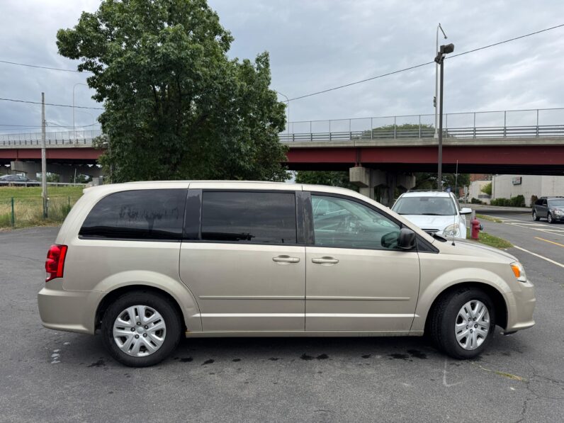 
								2014 Dodge Grand Caravan Passenger SE Minivan 4D full									