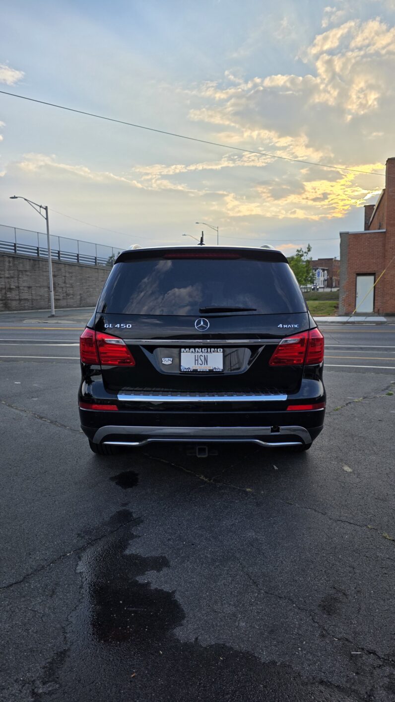 
								Mercedes-Benz GL450 4MATIC Sport Utility 4D full									