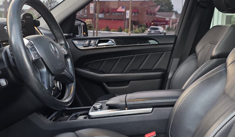 
								Mercedes-Benz GL450 4MATIC Sport Utility 4D full									