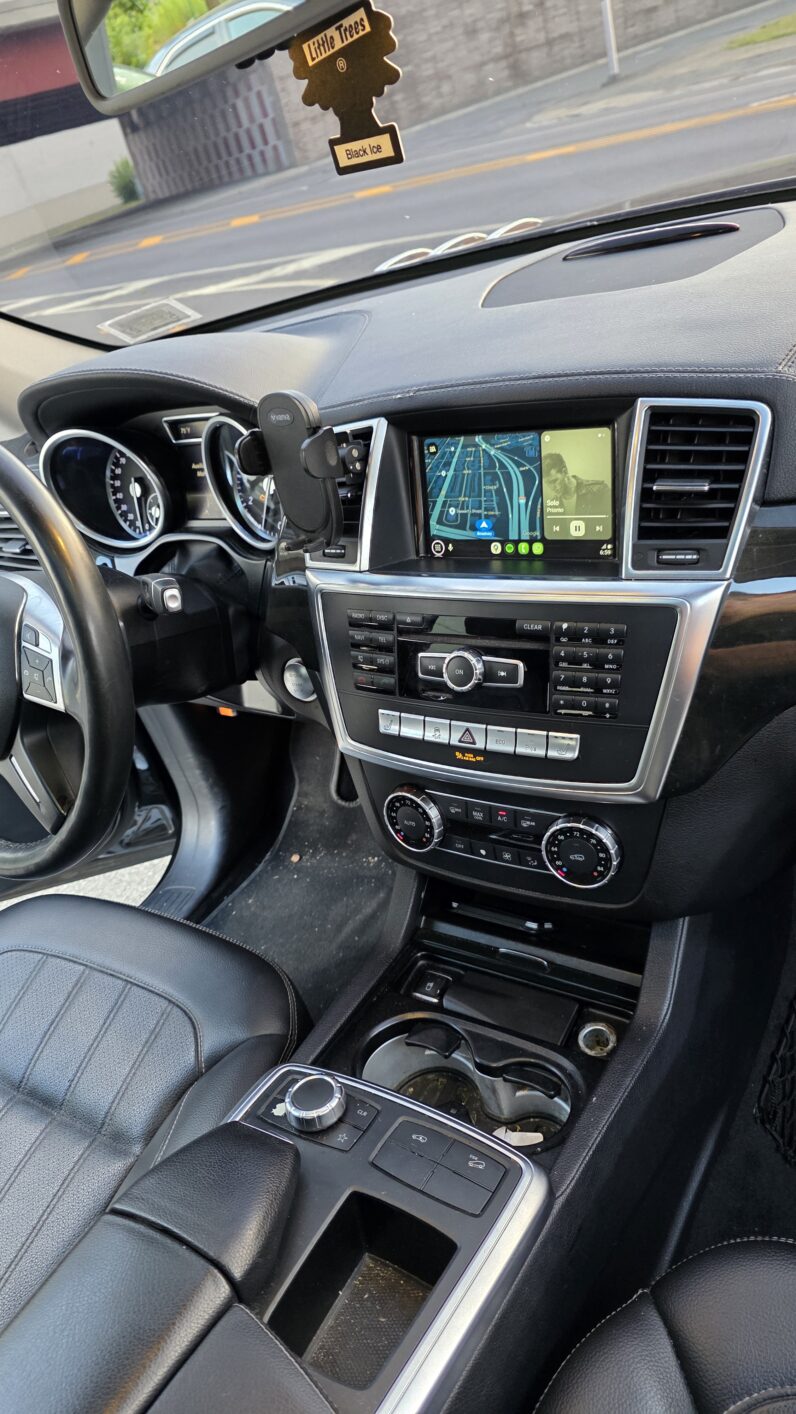 
								Mercedes-Benz GL450 4MATIC Sport Utility 4D full									
