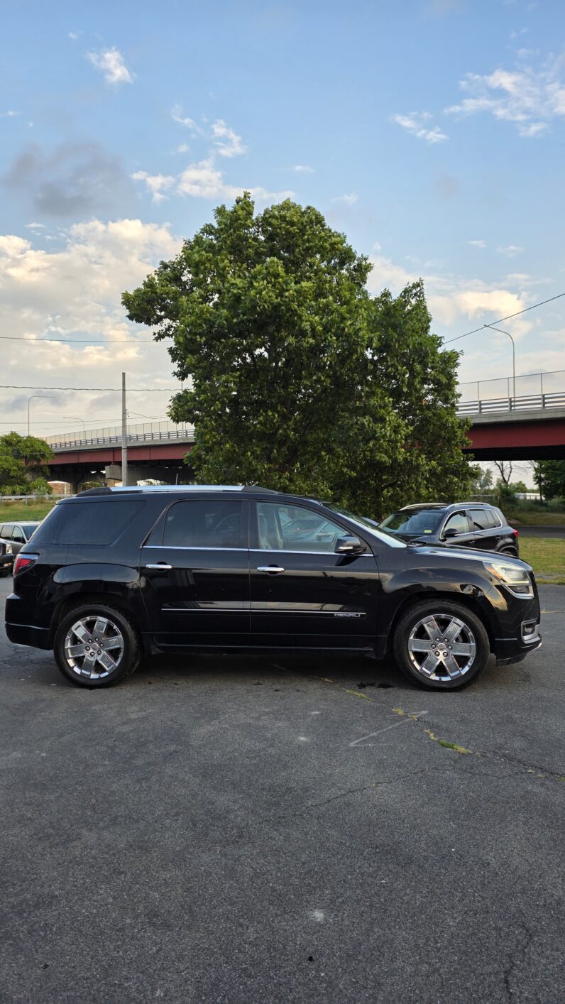 
								2016 GMC Acadia Denali Sport Utility 4D full									
