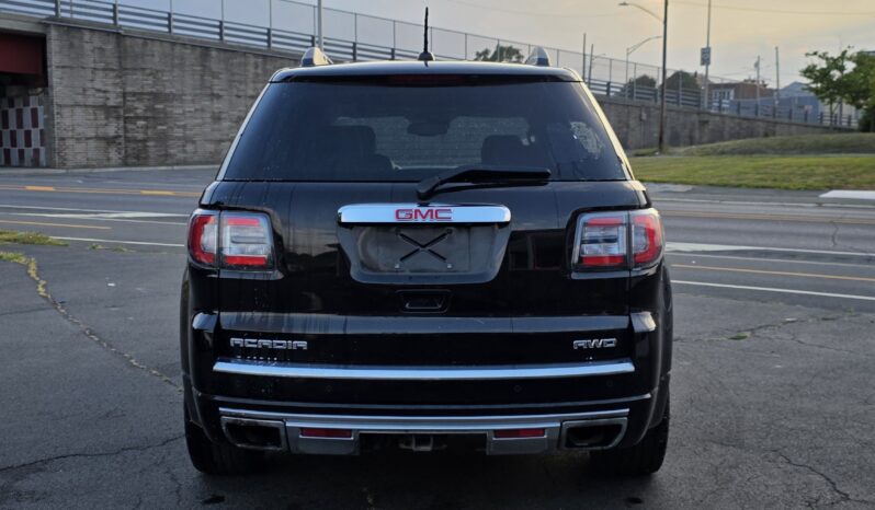 
								2016 GMC Acadia Denali Sport Utility 4D full									