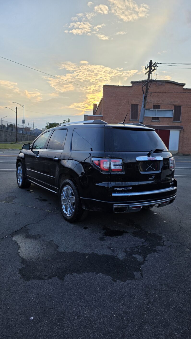 
								2016 GMC Acadia Denali Sport Utility 4D full									