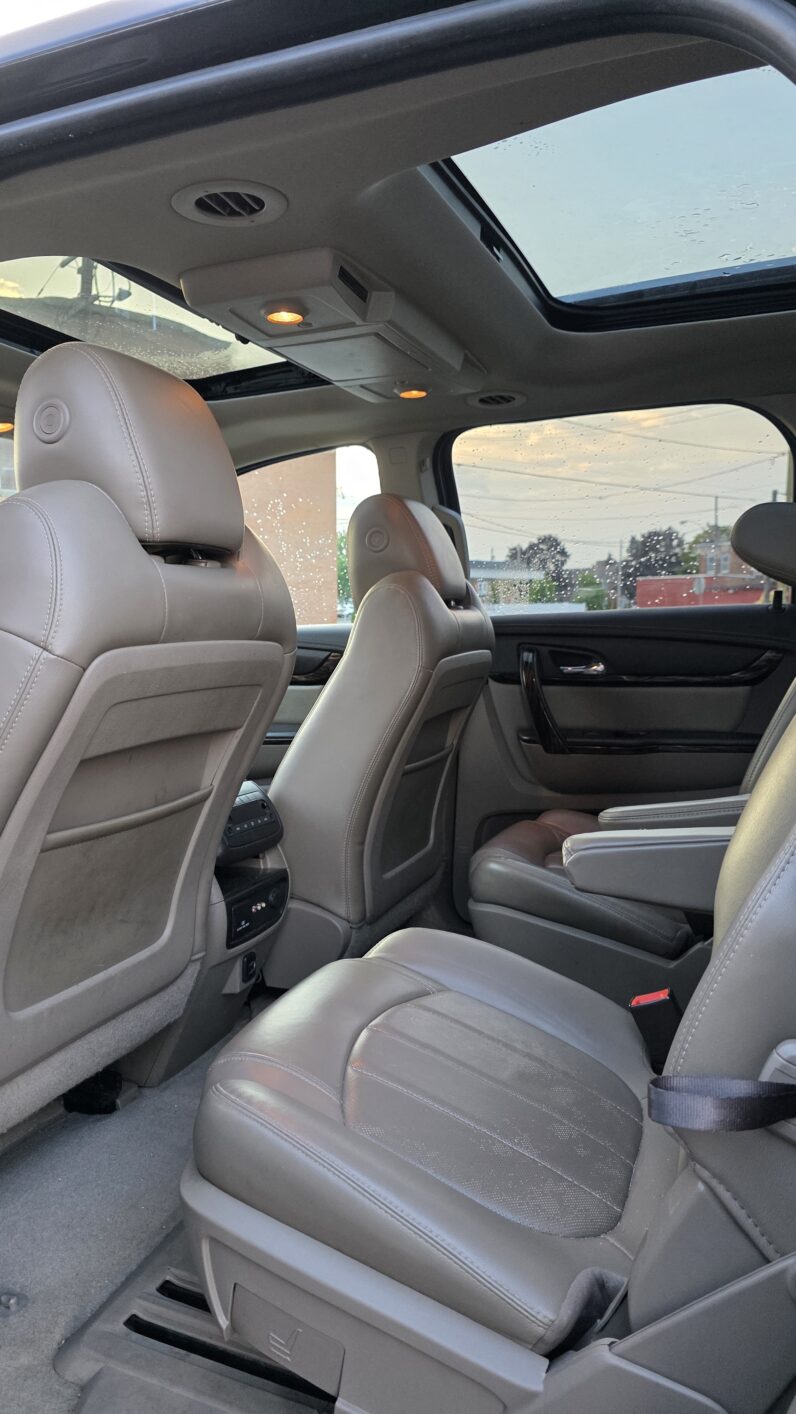 
								2016 GMC Acadia Denali Sport Utility 4D full									