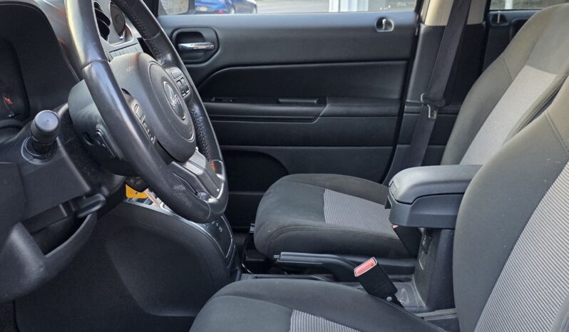 
								2013 Jeep Patriot Latitude Sport Utility 4D full									