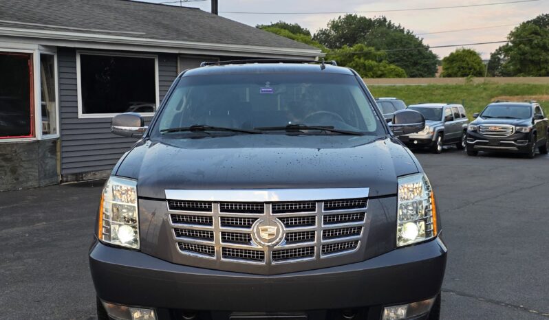 
								2010 Cadillac Escalade Sport Utility 4D full									