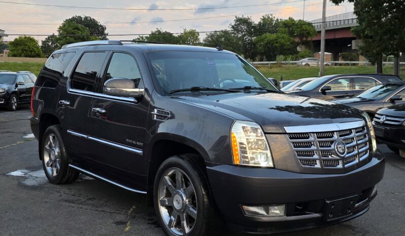 
								2010 Cadillac Escalade Sport Utility 4D full									