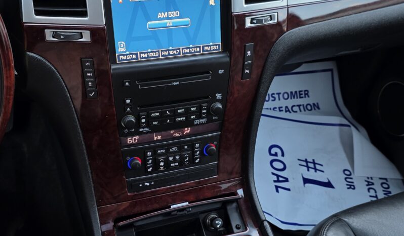 
								2010 Cadillac Escalade Sport Utility 4D full									