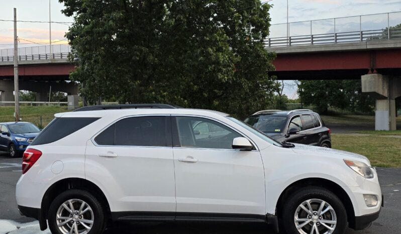 
								2016 Chevrolet Equinox LT Sport Utility 4D full									
