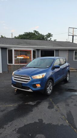 2017 Ford Escape SE Sport Utility 4D