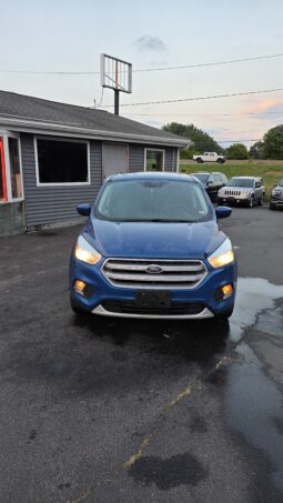 2017 Ford Escape SE Sport Utility 4D
