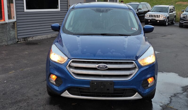 
								2017 Ford Escape SE Sport Utility 4D full									