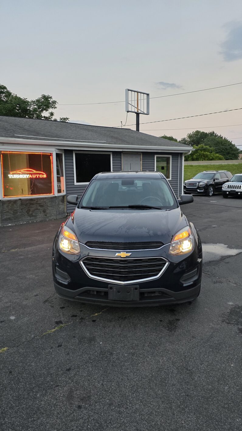 
								2016 Chevrolet Equinox LS Sport Utility 4D full									
